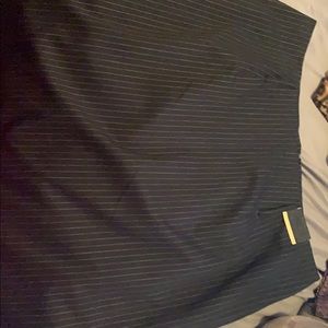 Black/white pencil skirt